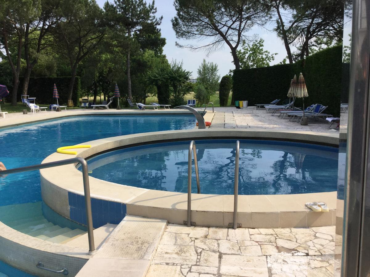 Hotel Terme Vulcania モンテグロット・テルメ エクステリア 写真