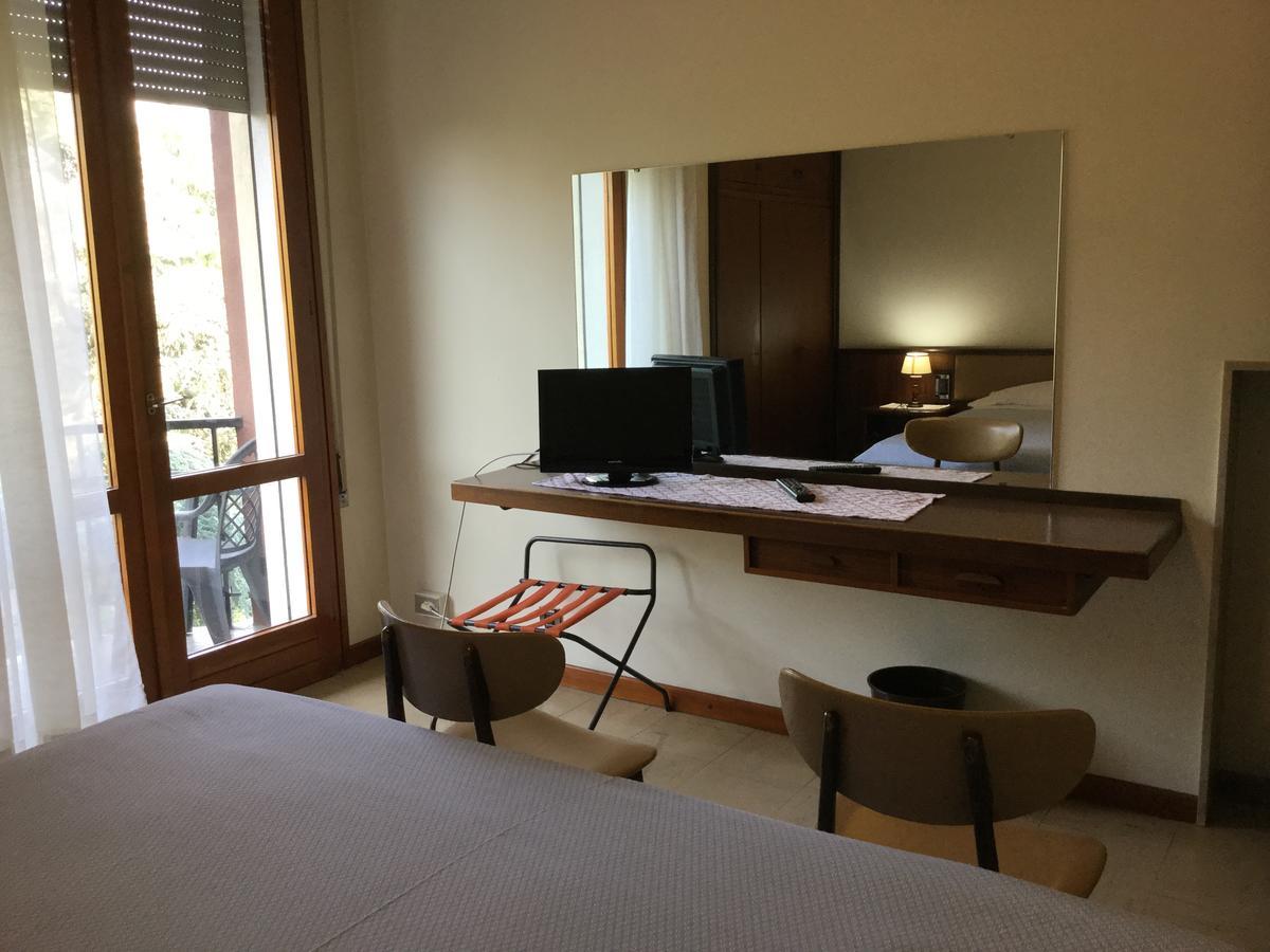 Hotel Terme Vulcania モンテグロット・テルメ エクステリア 写真